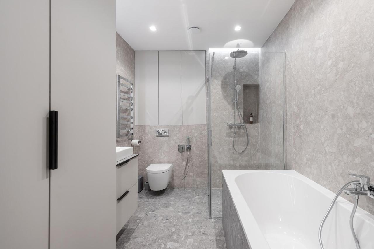 3 Bedroom Apart/24h Self Check In/free Parking/up To 6 People/ *